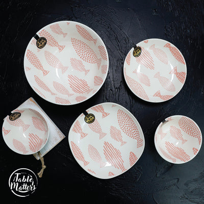 Table Matters - Fishes Pink - Hand Painted 8 inch Threaded Bowl