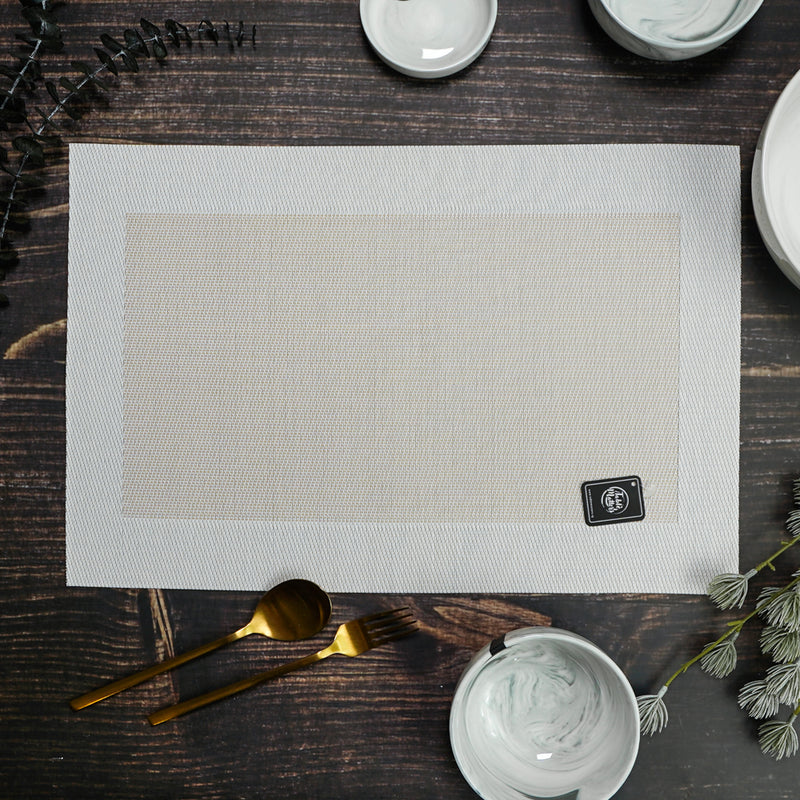 Table Matters - Form Placemat - Cream (Woven)