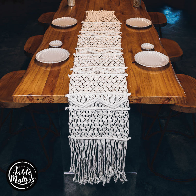 Table Matters - Crisscross Knitted Table Runner